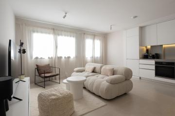HomeForGuest Bright duplex by Las Canteras