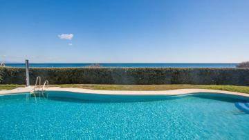 Manilva Beautifully Located 3 Bedrooms Townhouse 50 Meters from the Beach