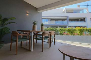 Alojamiento de 4 habitaciones en Vanian Gardens