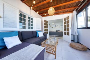 CASA ATASSARA a 500m de la playa Wifi con Fibra