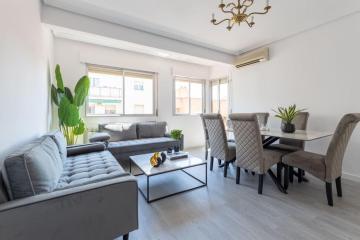 Paseo Esperanza Lujoso apartamento en Madrid