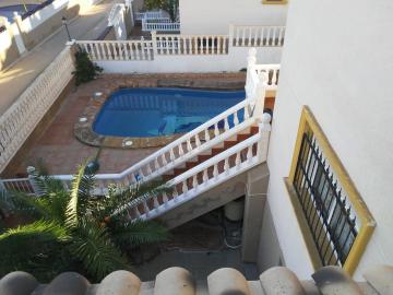 Villa en la Zenia con piscina privada