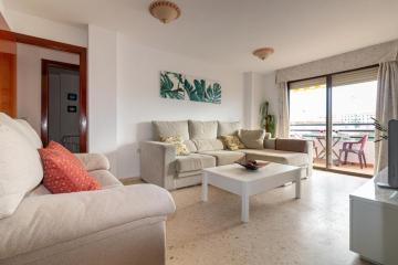 Apartamento de 3 habitaciones a un minuto de la playa