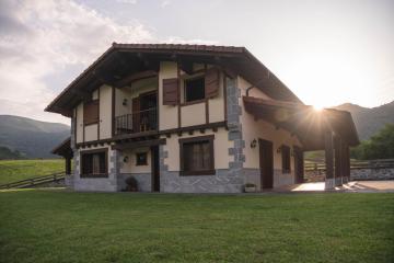 LAIZARRONDO