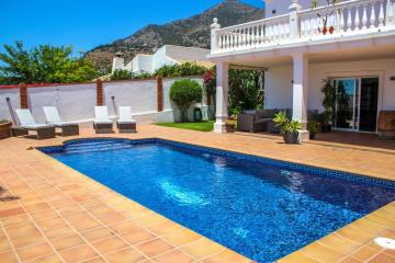 4 bedroom villa Mijas Pueblo with pool & BBQ