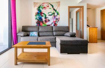 Apartamento de tres habitaciones en Playa de Embossa