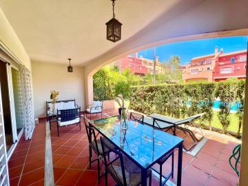 Cosy townhouse Golden Mile