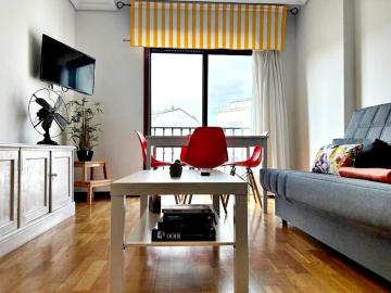 Maruxia, Apartamento cerca de la playa con parking