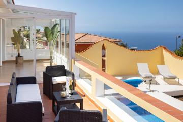 Villa La Paz Ocean views and heated private pool by Edén Rental