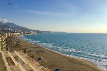 Ático duplex cerca de la playa, con piscina, jardines y parking IDEAL FAMILIAS