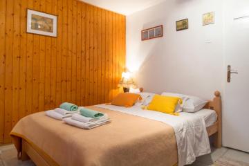 Split Accommodation