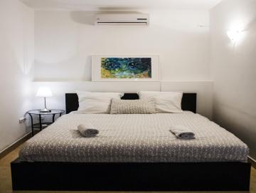Travel Inn Apartments