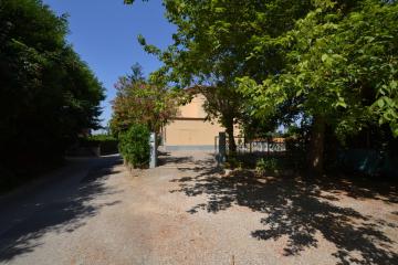 Baldini Holiday House