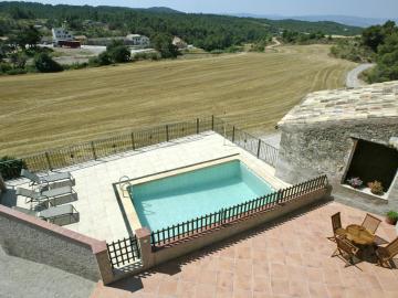 Heritage Cottage in Maians with Swimming Pool