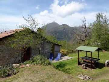 Charming detached house in Lucca province