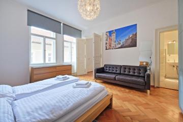 Vincent Apartment