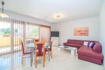 Apartment UNA 2