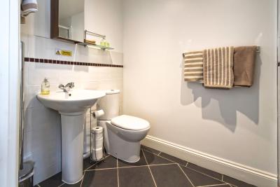 Annexe at Gosfield Lake - 7