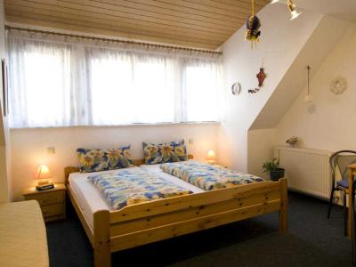 Gästehaus Waldblick - 7