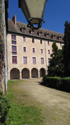 le Petit Papillon - 4