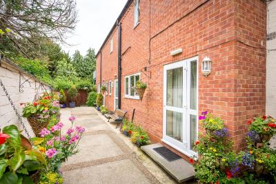 Stratford Studios - 4