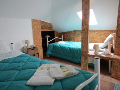 West Coast Surf Hostel - 1