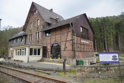 Bahnhof Grenzau - 5