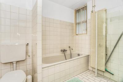 Wim's Place Schiphol Amsterdam Airport - 2