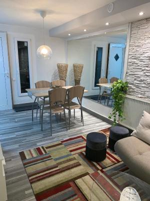 Airport16 bed and breakfast - 4