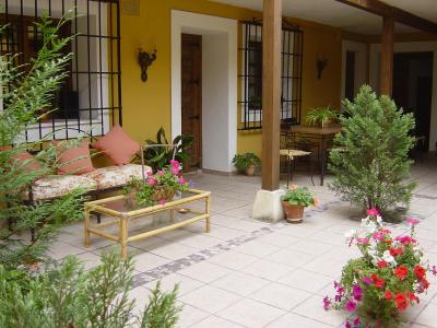 Hostal Rural Cumbres De Castilla