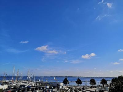 Sunny Seaside Apartment Kiel - 2