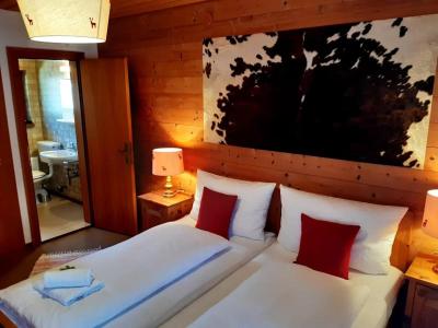 Haus Reason - 5