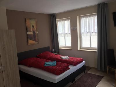 PENSION zur alten Gärtnerei - 1