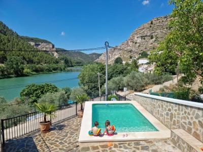 ALCALA DEL JUCAR, Casa rural Rio Tranquilo 1 -Piscina privada-