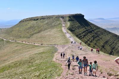 Old Castle Farm Guest House - 7