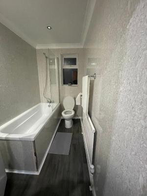 White Rose Hotel and Restaurant - 4