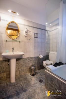Arkefthos Mountain Hotel - 3