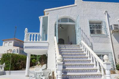 Luxurious Detached villa with private pool and panoramic sea and mountain views