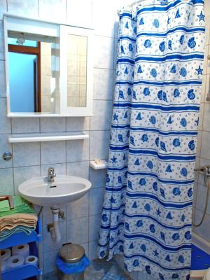 Apartments & Rooms Lo & Mar - 3