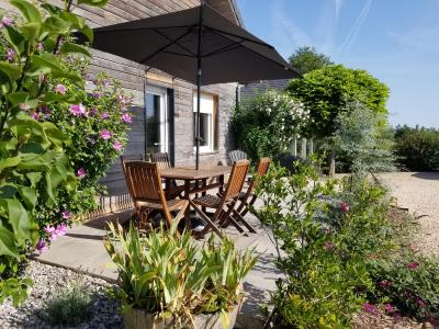 Gîte de la Tuillère, maison contemporaine en bois avec vue et piscine - 6