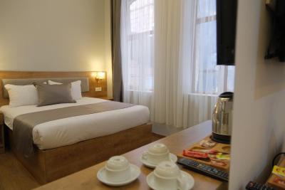 Adamantides Hotel - 1