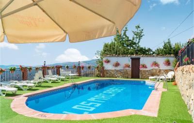 Stunning Home In Mecina Bombarn With Outdoor Swimming Pool, Wifi And 1 Bedrooms