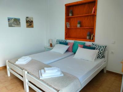 Papas Rooms on the Seafront - 5