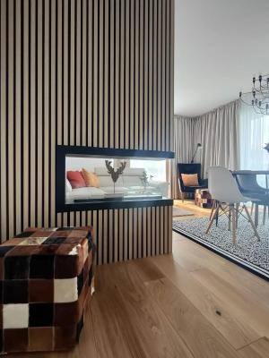 Bridge Apartment & Spa - 6