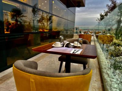 Reggenza Hotel Downtown Ramallah - 2