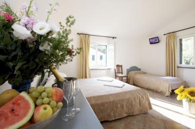 Hotel La Rossola Resort & Natura - 1