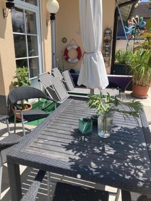 Gästehaus Tante Tienchen 7 Minuten zu Fuss zum Europa Park , plus kostenloses Parkplatzticket Rulantica ,alle unsere Suiten haben einen Balkon - 4