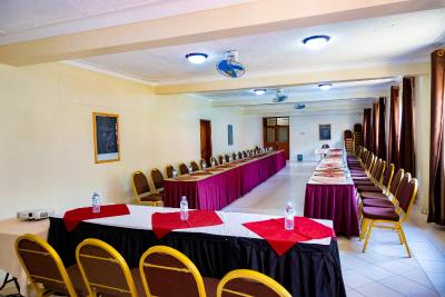 Acacia Hotel Mbarara - 6