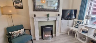 Toffees Townhouse a 2 Bed House in Liverpool 1 Mins walk to Goodison Park - 4