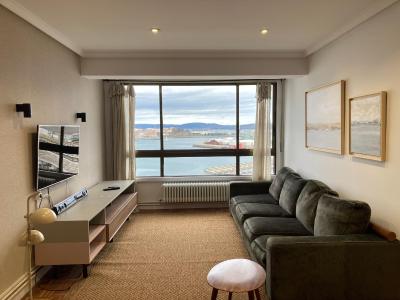 Apartamento centro con vistas al mar.